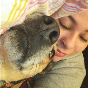 Meet your Posher, Daniela